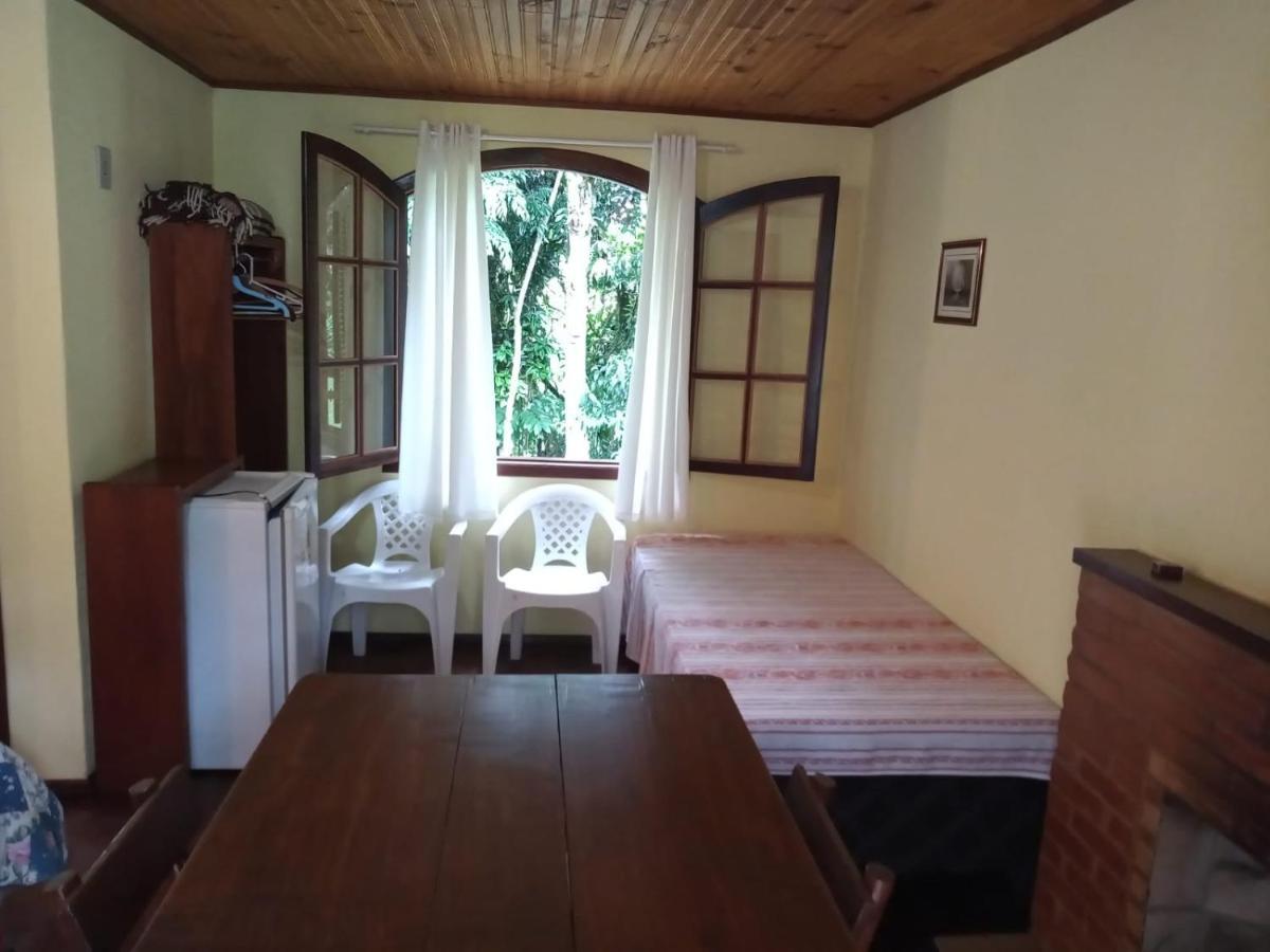 Pousada Sitio Dos Pinhais Visconde De Maua Phòng bức ảnh